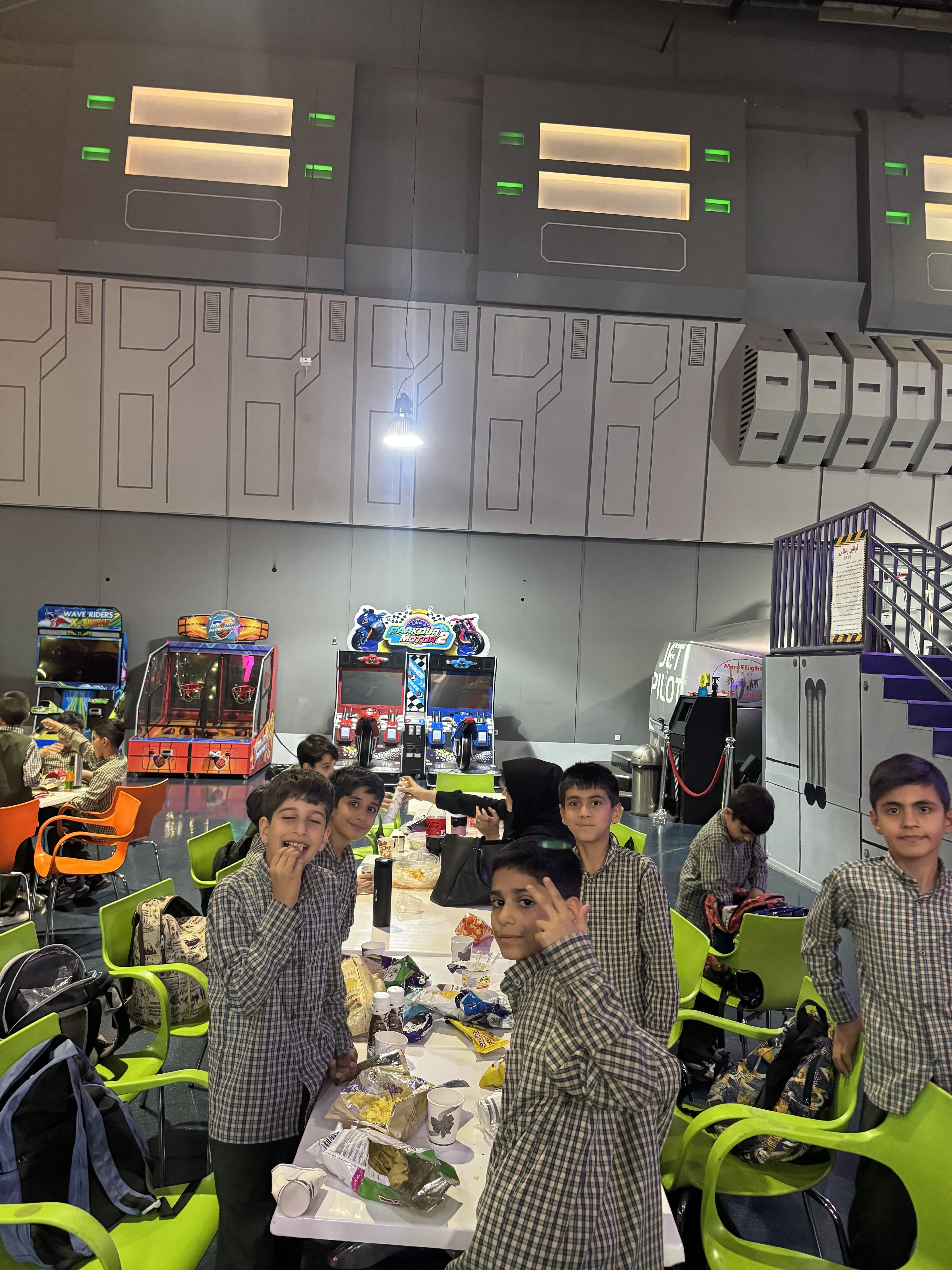 مجتمع پرواز